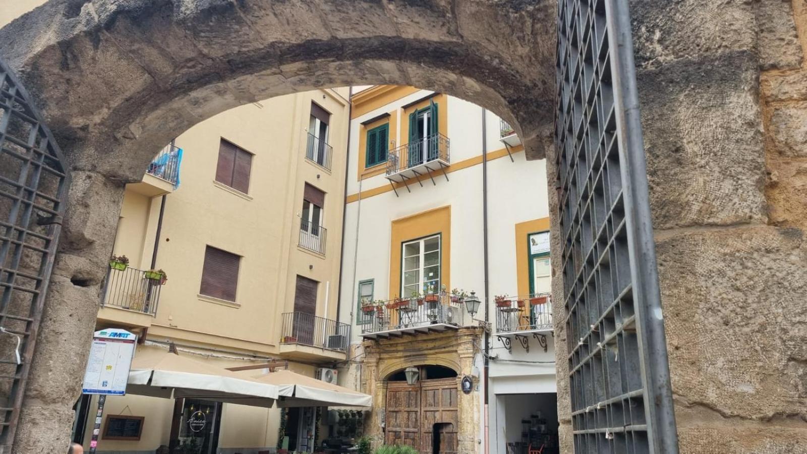 2 Sicilie Rooms And Suite In Centro Palermo Exteriér fotografie